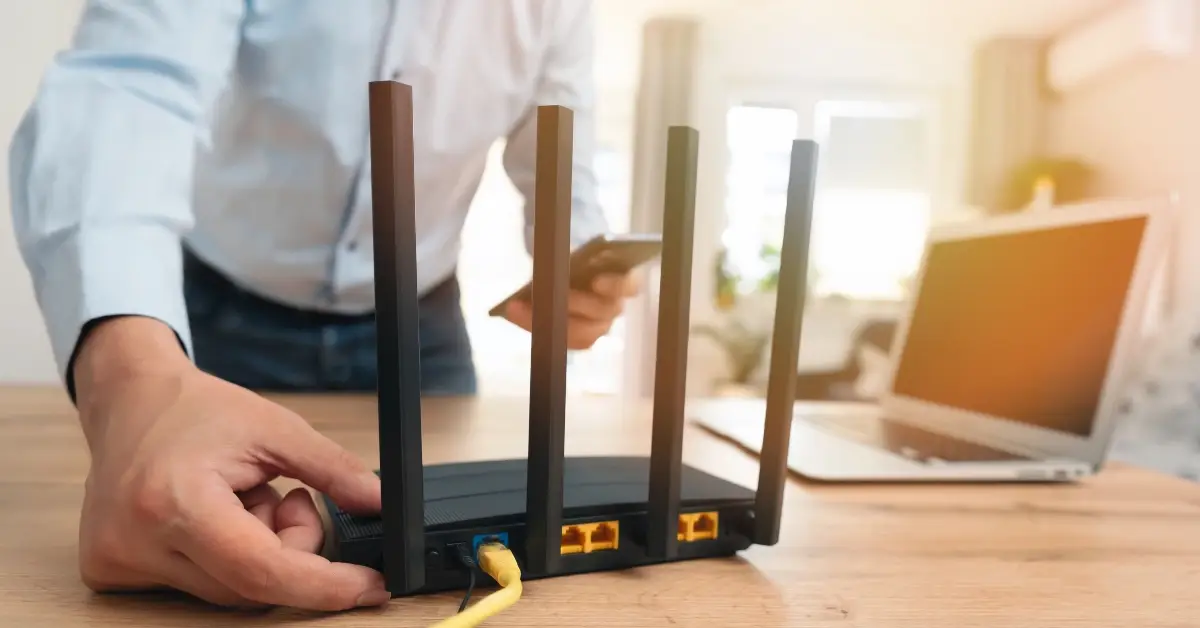 Man holding a router